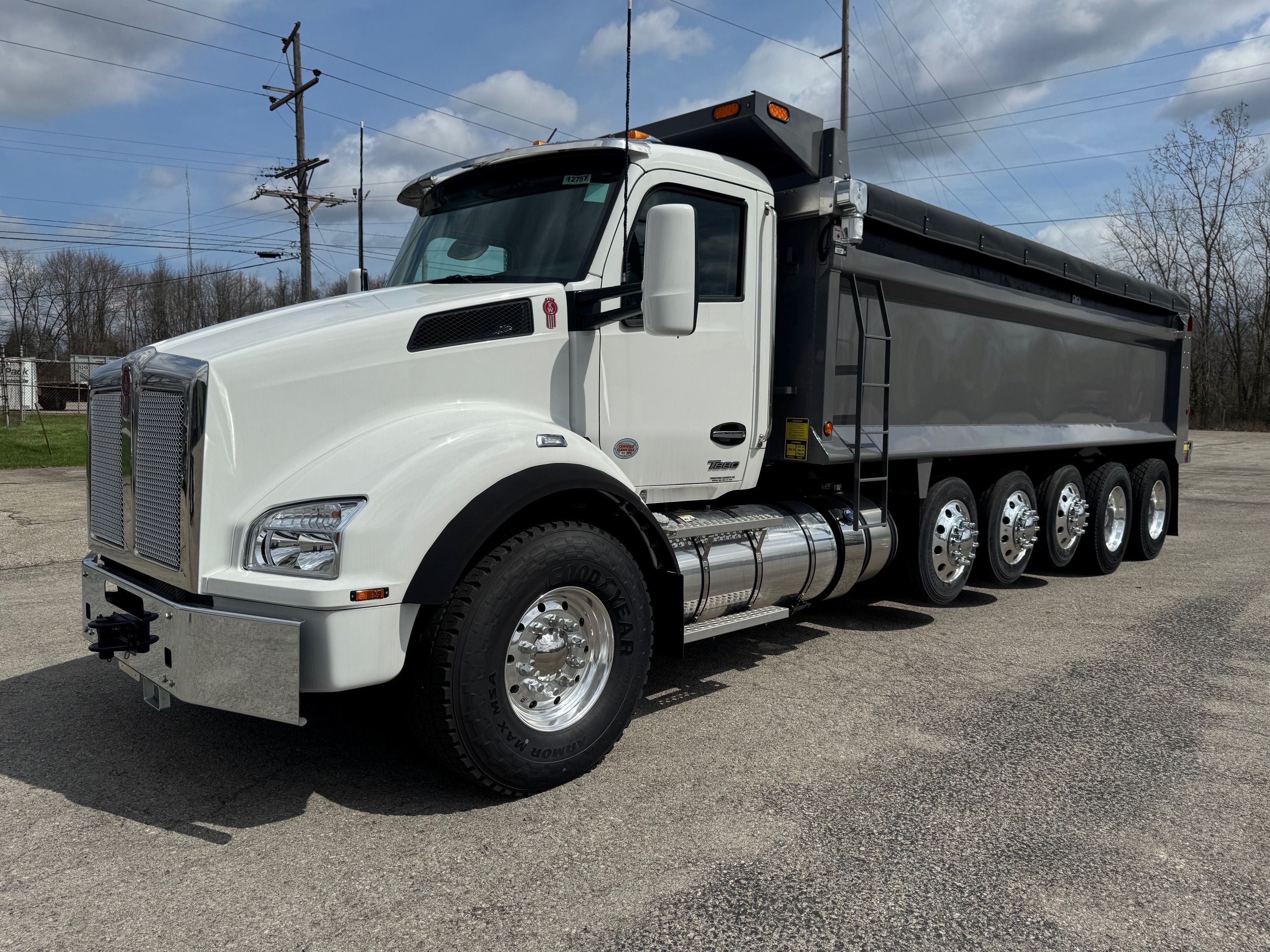 2025 Kenworth T880 6axle Steel Dump - Youngstown Kenworth