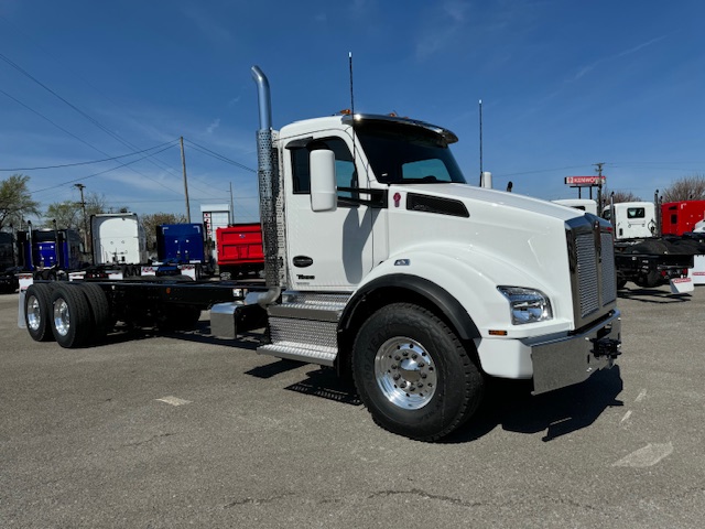 2025 Kenworth T880 6axle Steel Dump - Youngstown Kenworth