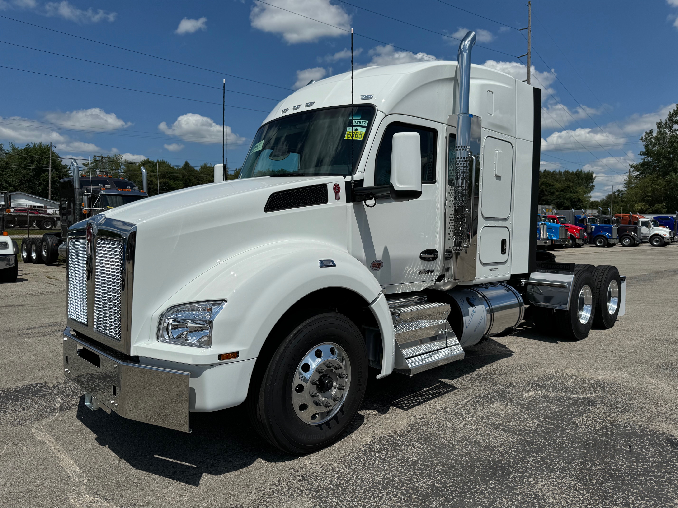 2025 Kenworth T880 52