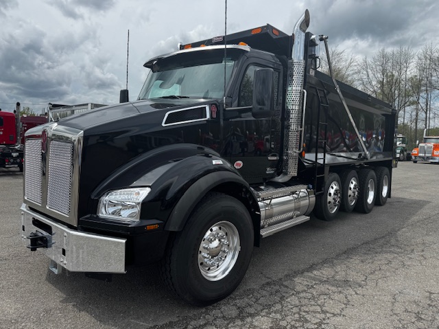 2025 Kenworth T880S Quad Steel Dump
