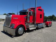 2021 Kenworth W900L 86"Studio