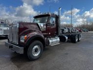 2025 Kenworth W990 C&C