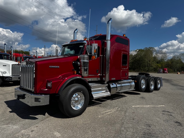 2026 Kenworth T800W 86" Studio 4 axle
